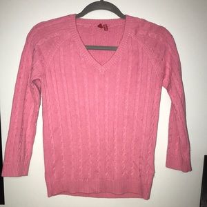 pink sweater